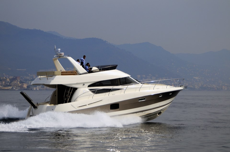 Jeanneau Prestige 50: running